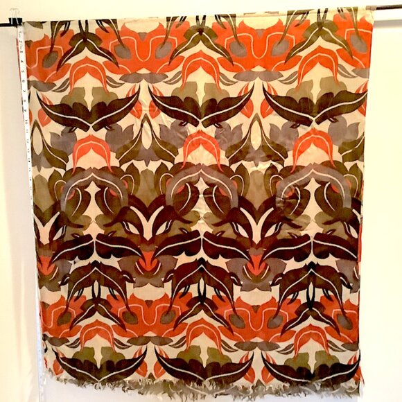 Stylish Abstract  Print Scarf- Viscose Rectangle with fringed end - Picture 1 of 5